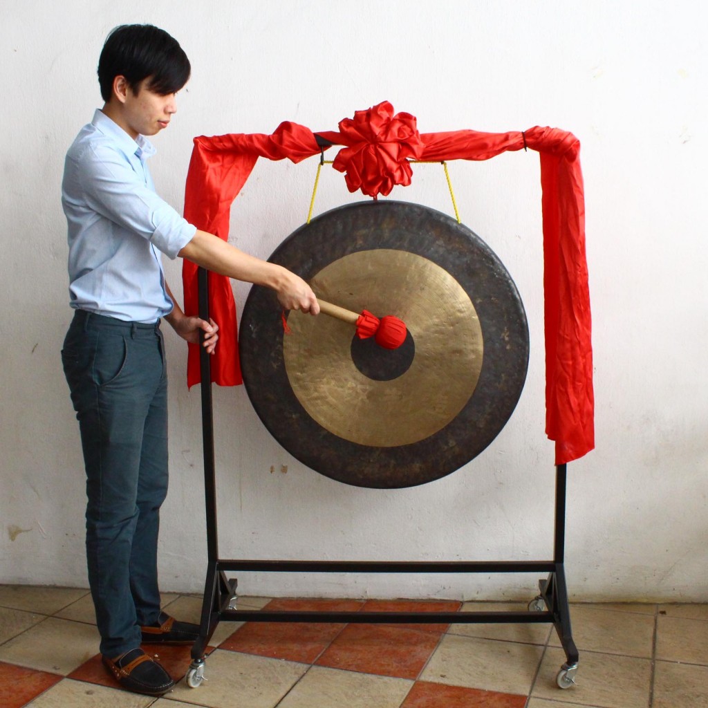 Chinese Gong Rental
