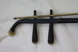 Guangzhou-Ebony-Erhu-3