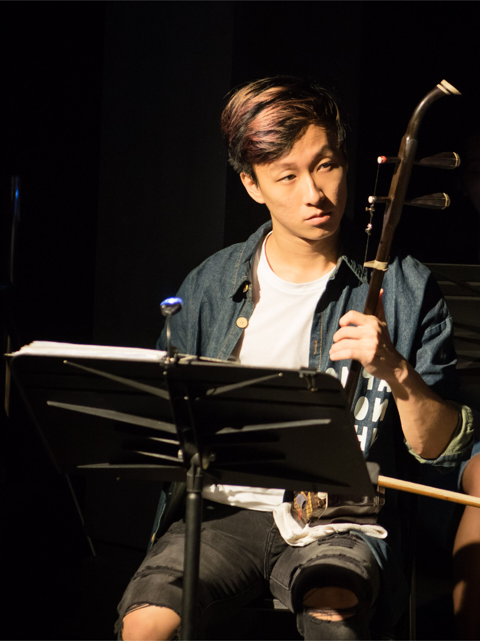 Erhu Teacher Ng Rui Jun