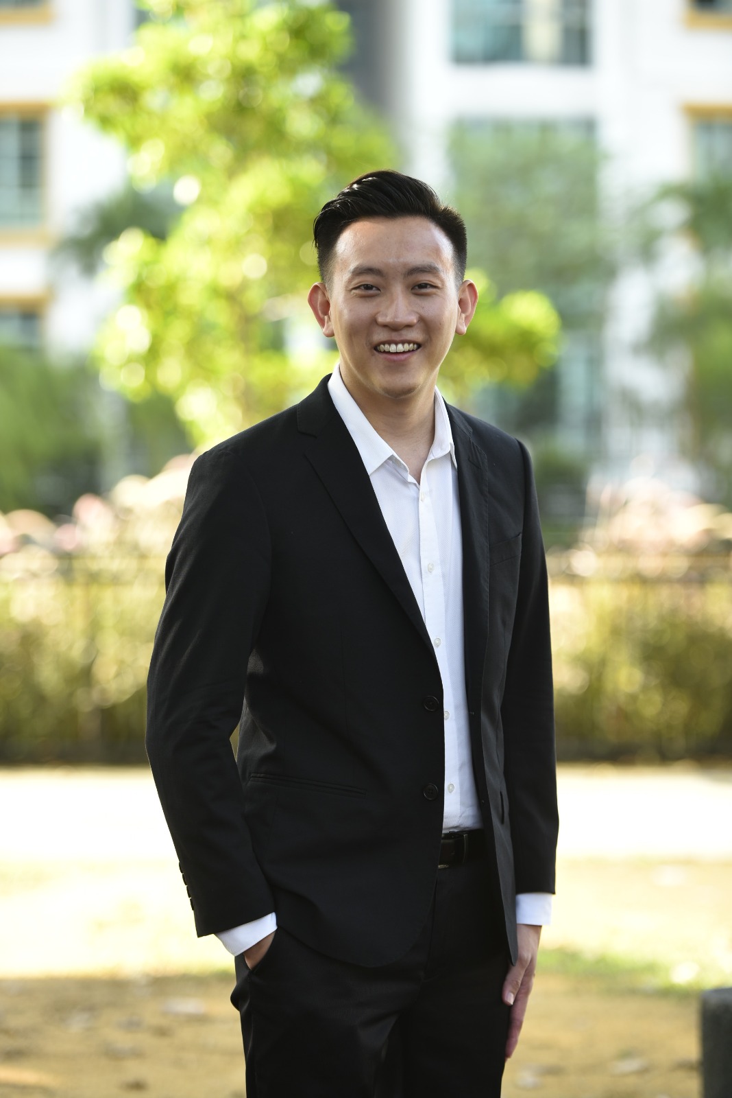 Dizi Teacher Andy Tay